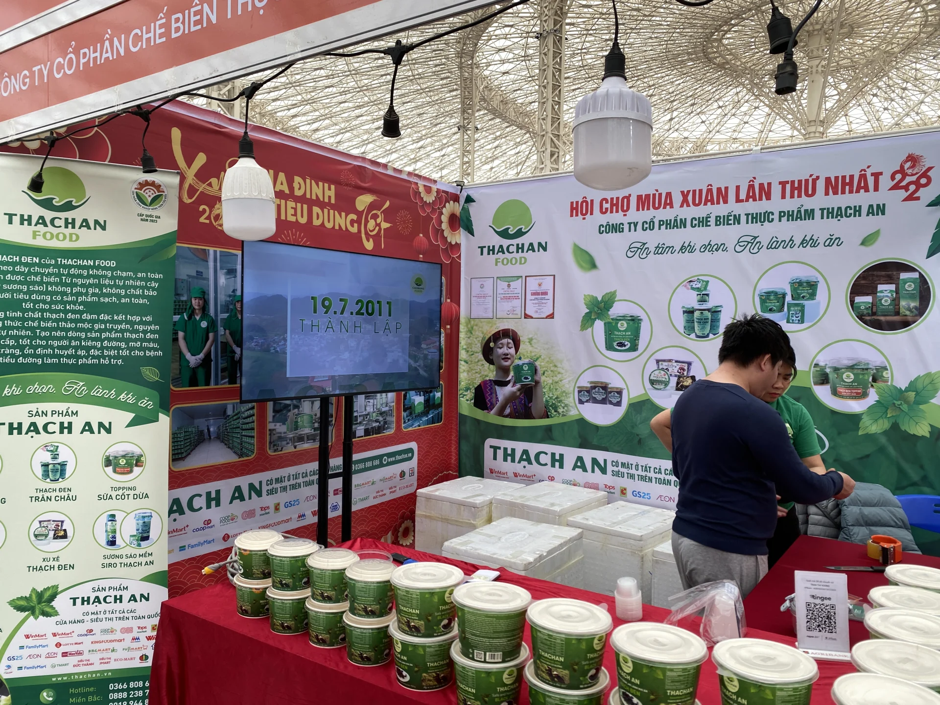 thông tin liên hệ